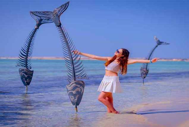 Rodzinna wycieczka na Bianca Island – snorkeling, plaża, sporty wodne i animacje dla dzieci w Soma Bay Hurghada.