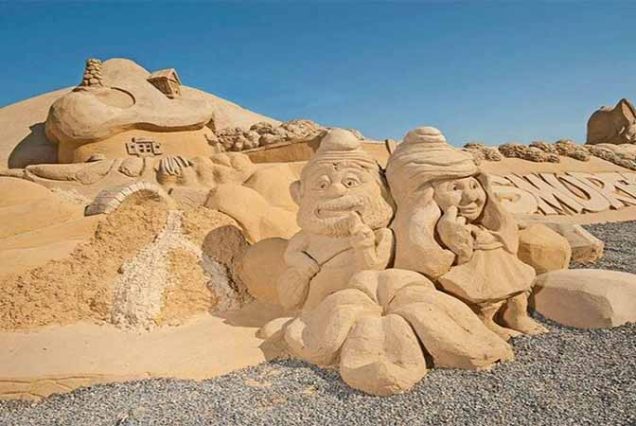 Sand City Hurghada, muzeum z piasku Hurghada, Hurghada atrakcje, Hurghada wycieczki, co zobaczyć w Hurghadzie, Hurghada dla rodzin, wakacje w Hurghadzie, Egipt Hurghada, atrakcje Hurghady, Sand City Museum Egipt.